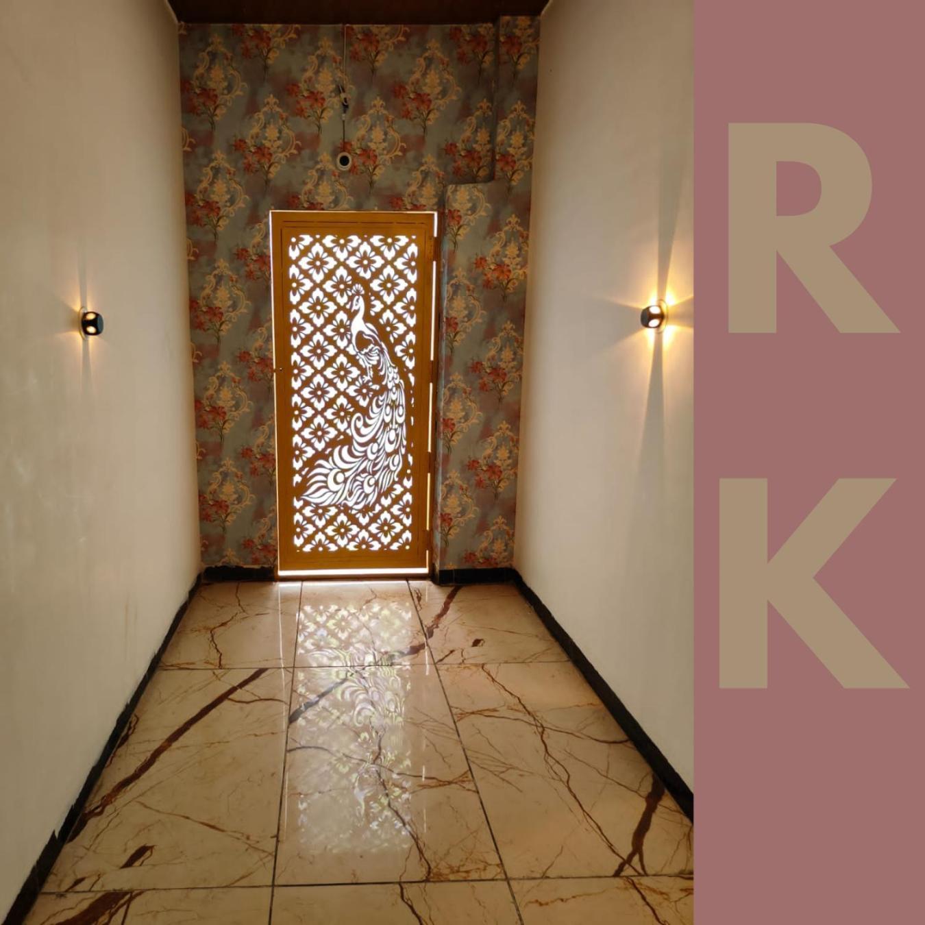 Rk Hotel & Restaurant 德瓦斯 外观 照片